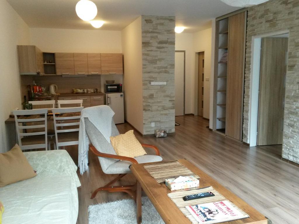 Celik Family Apartment Штрбскє-Плесо Екстер'єр фото
